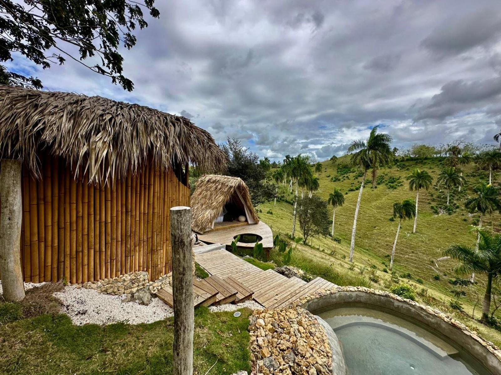Oya - Wellness Eco Resort & Retreat Jamao al Norte Exterior photo